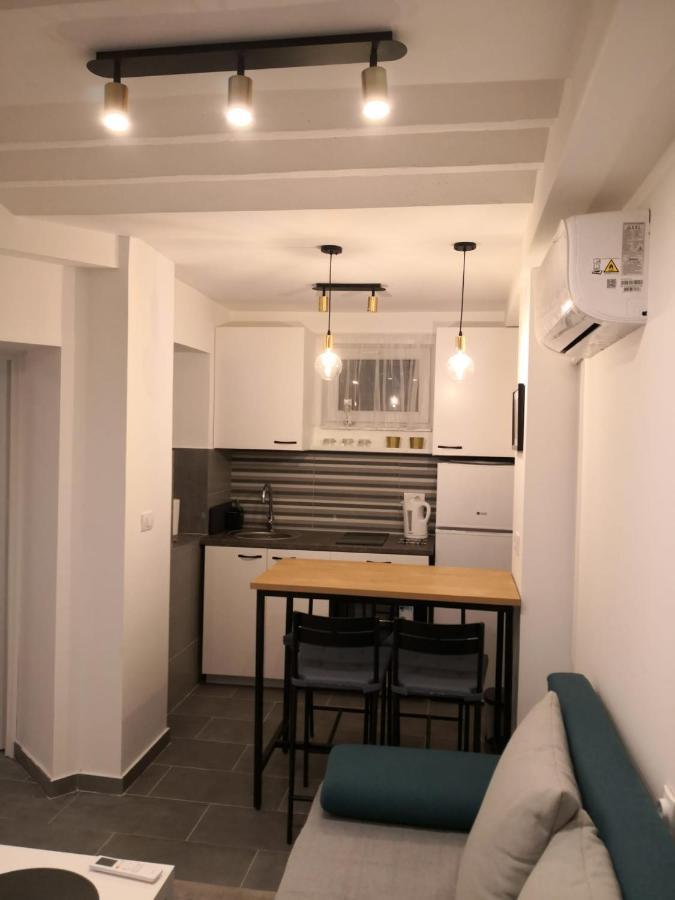 Bibi Zahumska Apartman Belgrade Luaran gambar