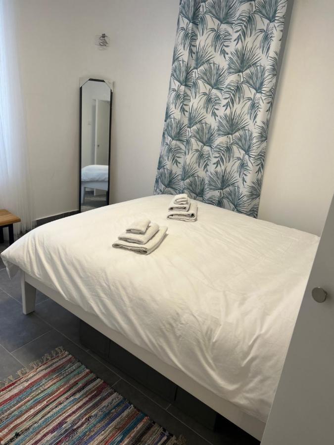 Bibi Zahumska Apartman Belgrade Luaran gambar