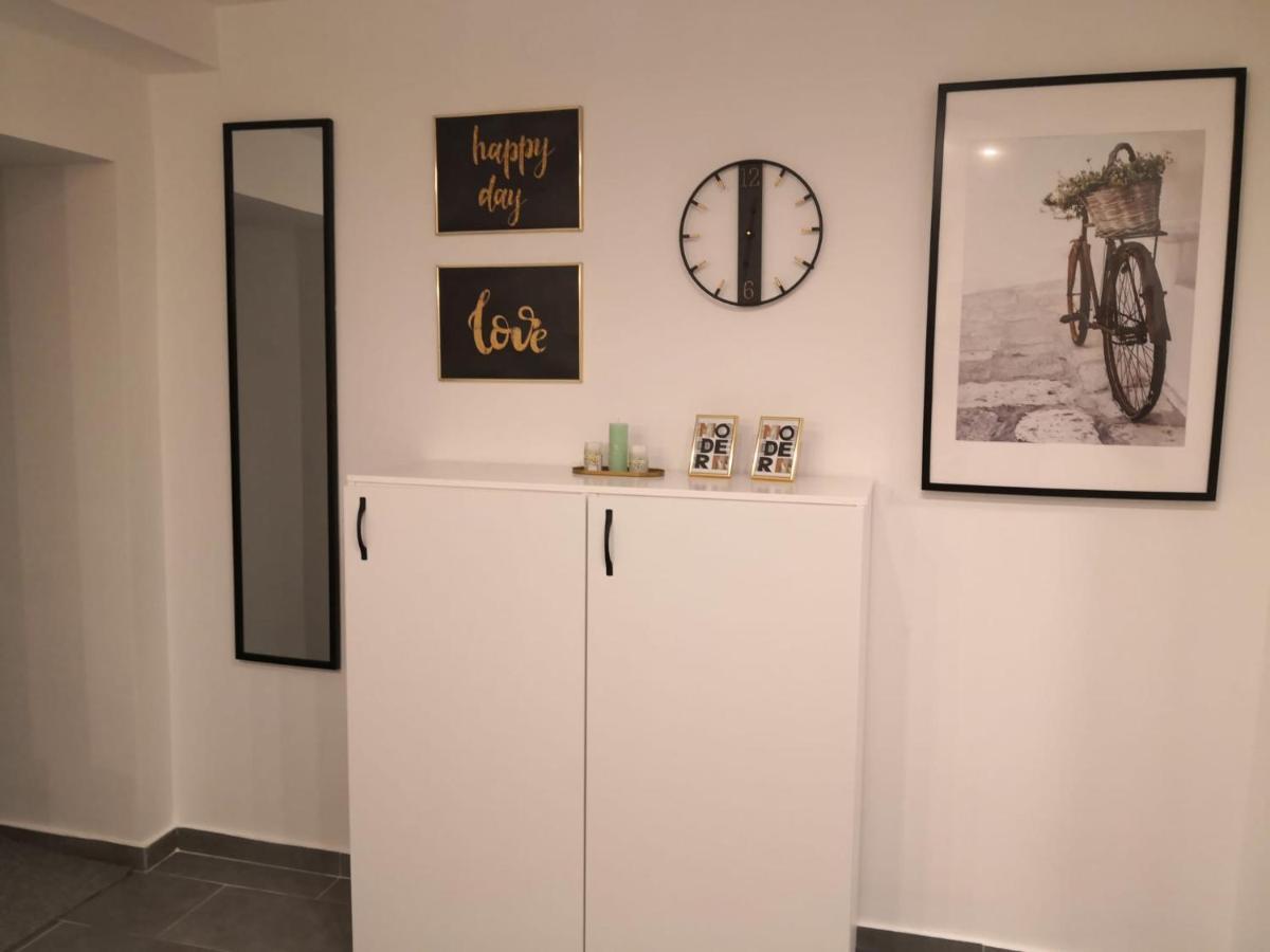 Bibi Zahumska Apartman Belgrade Luaran gambar
