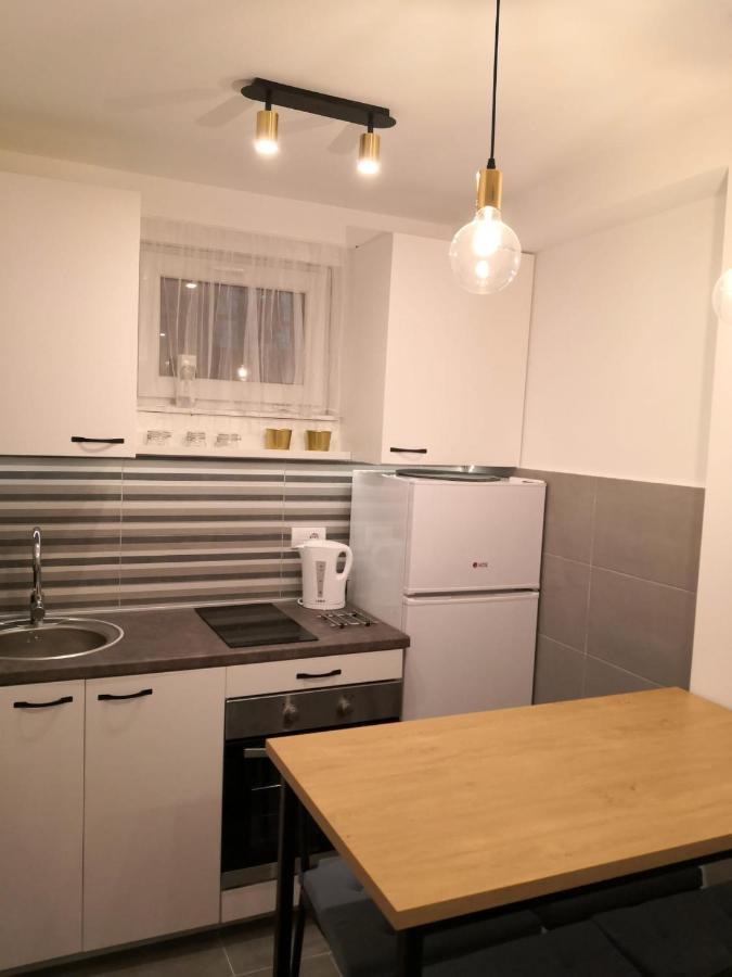 Bibi Zahumska Apartman Belgrade Luaran gambar